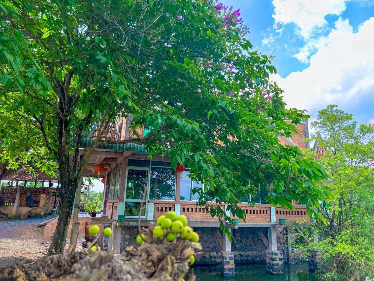 Homestay Tay Xa Trang Bom Extérieur photo