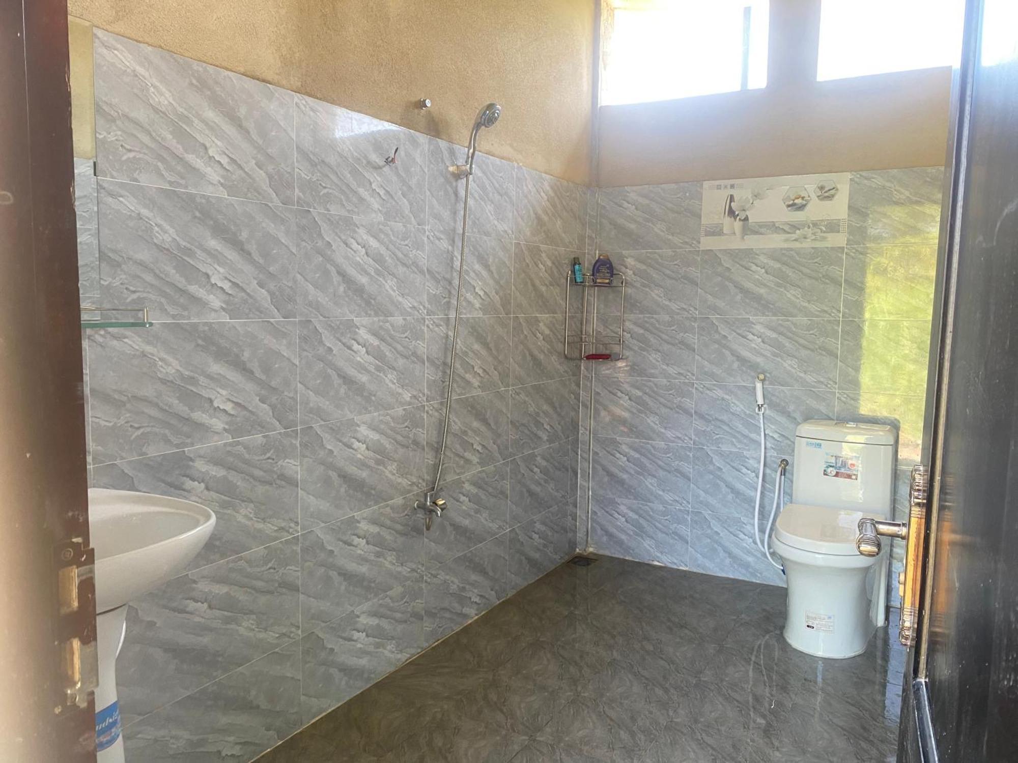 Homestay Tay Xa Trang Bom Extérieur photo